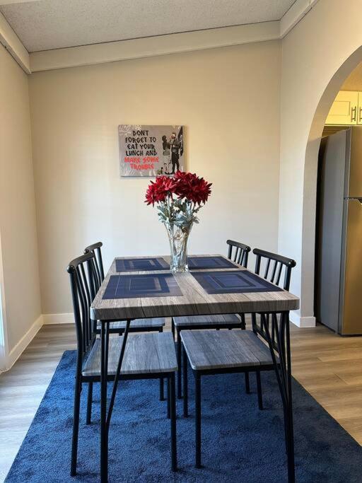 2 Bedroom Minutes From Las Vegas Strip And Airport Eksteriør bilde
